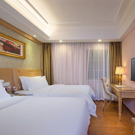 Vienna 3 Best Hotel Exhibition Center Chigang Road Γκουανγκζού Εξωτερικό φωτογραφία